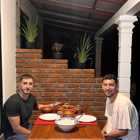 Thilina Homestay Sigiriya Ngoại thất bức ảnh